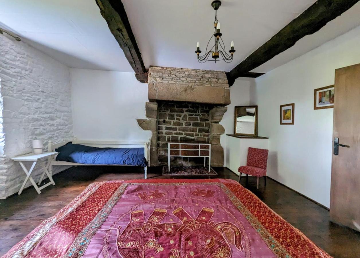 Les Gites De La Cabache Montaigu-les-Bois Exteriér fotografie